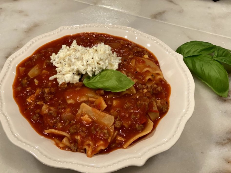 Hearty Lasagna Soup