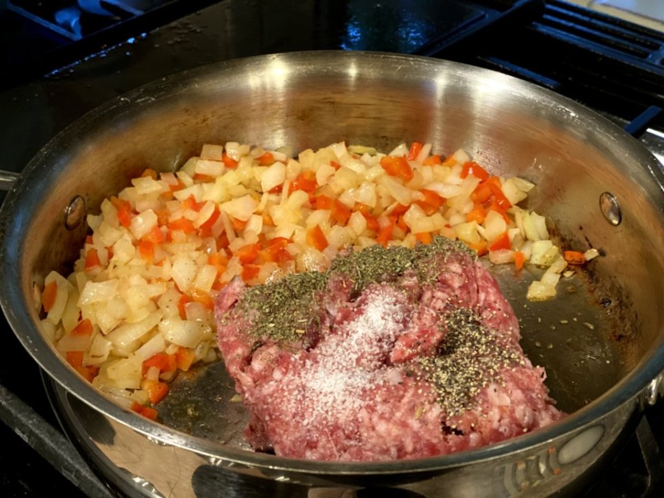 adding vegetables and seasonings prior to browning italian sausage 