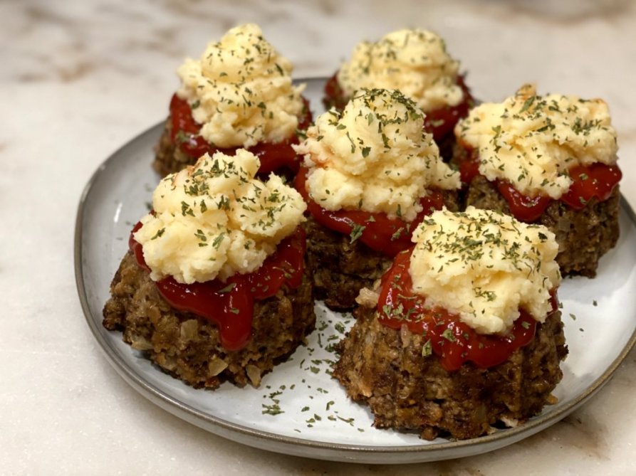 Meatloaf Minis with Mashed Potatoes