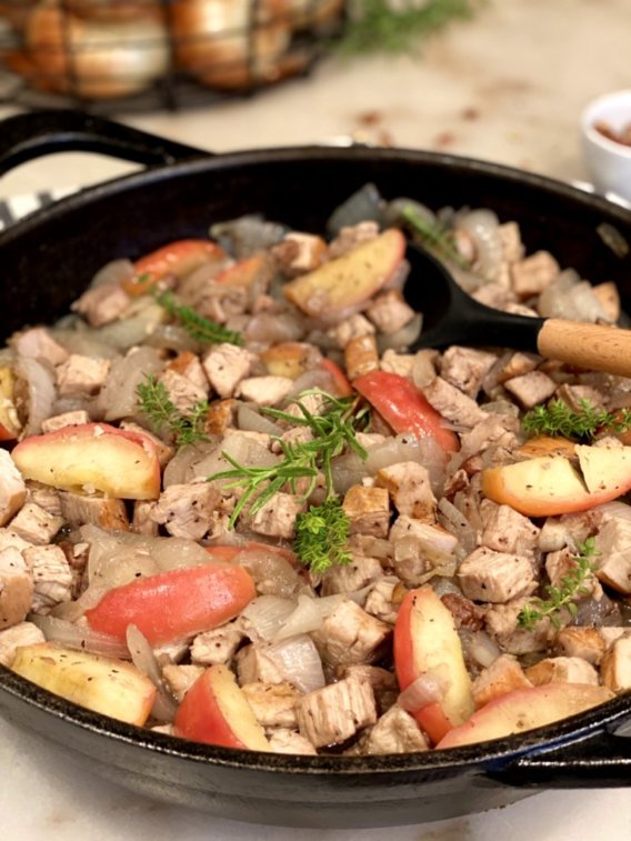 Turkey Skillet with Apples & Sweet Onions